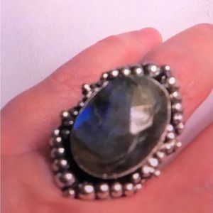 Stunning 925 Sterling Silver Ring